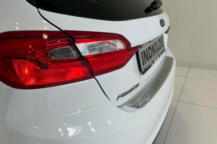 Hvid Ford Fiesta fra 2020