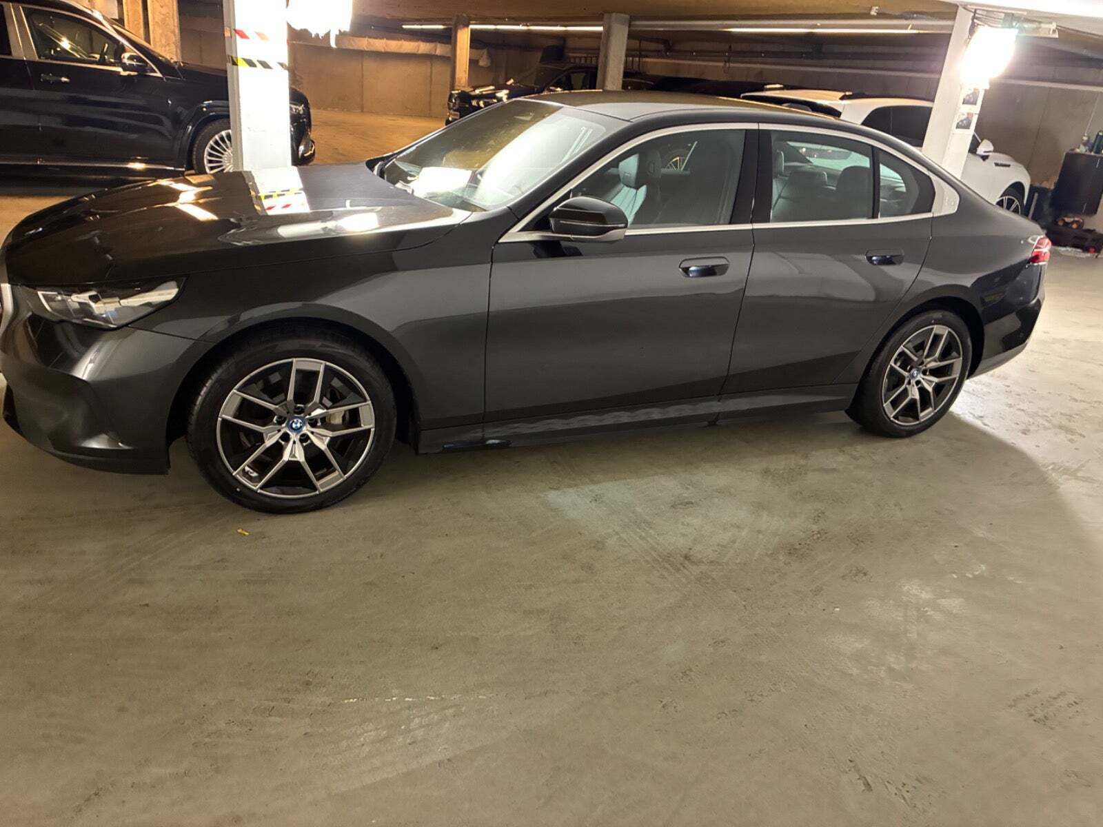BMW i5 eDrive40 Sport Line