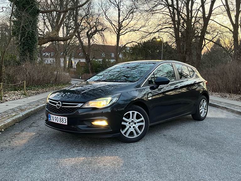 Opel Astra 1,0 Turbo Enjoy 105HK 5d