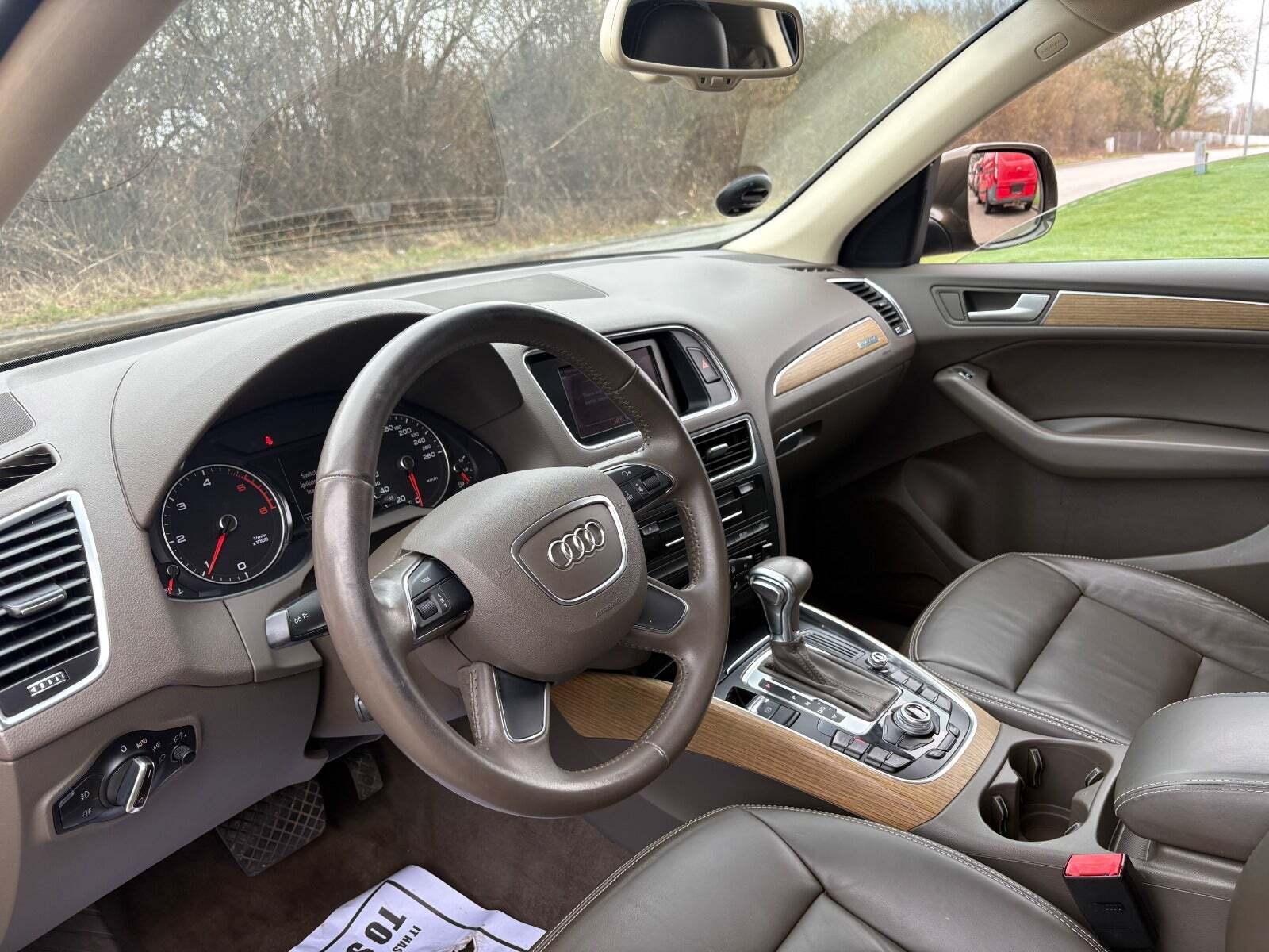 Audi Q5 2,0 TDi 177 quattro S-tr. Van