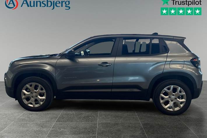 Grå Jeep Avenger fra 2024