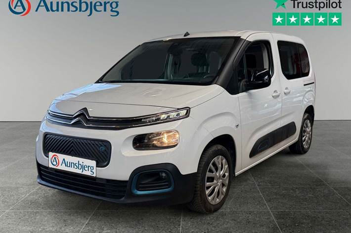 Hvid Citroën ë-Berlingo fra 2023 set udefra