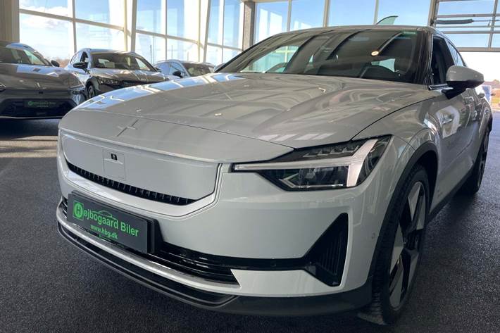 Sølv Polestar 2 fra 2023