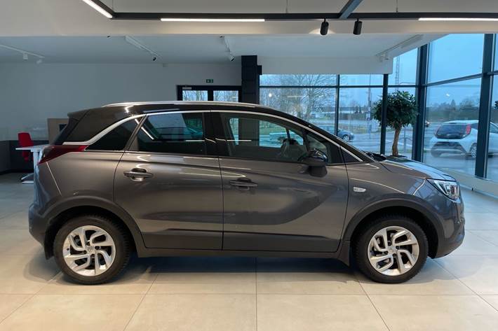 Grå Opel Crossland X fra 2019