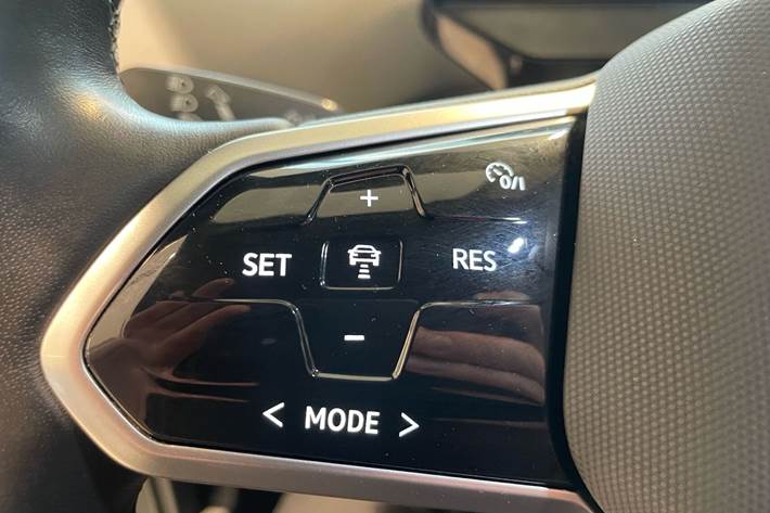 Grå VW ID.4 fra 2022