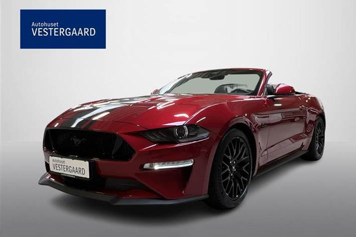 Rød Ford Mustang fra 2022