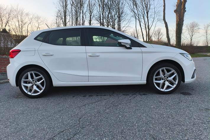 Hvid Seat Ibiza fra 2018