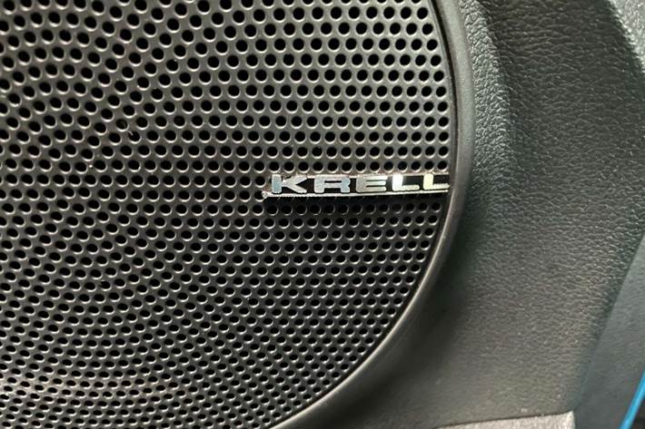 Blå Hyundai Kona fra 2022