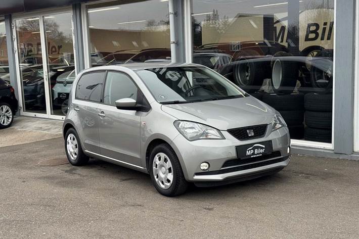 Sølv Seat Mii fra 2019