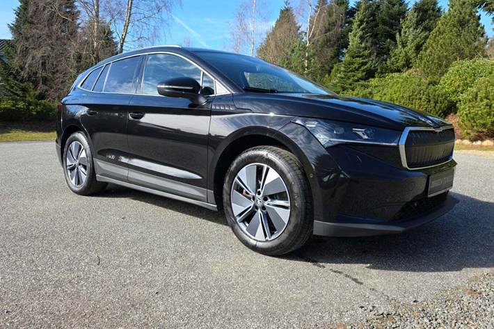 Sort Skoda Enyaq fra 2022