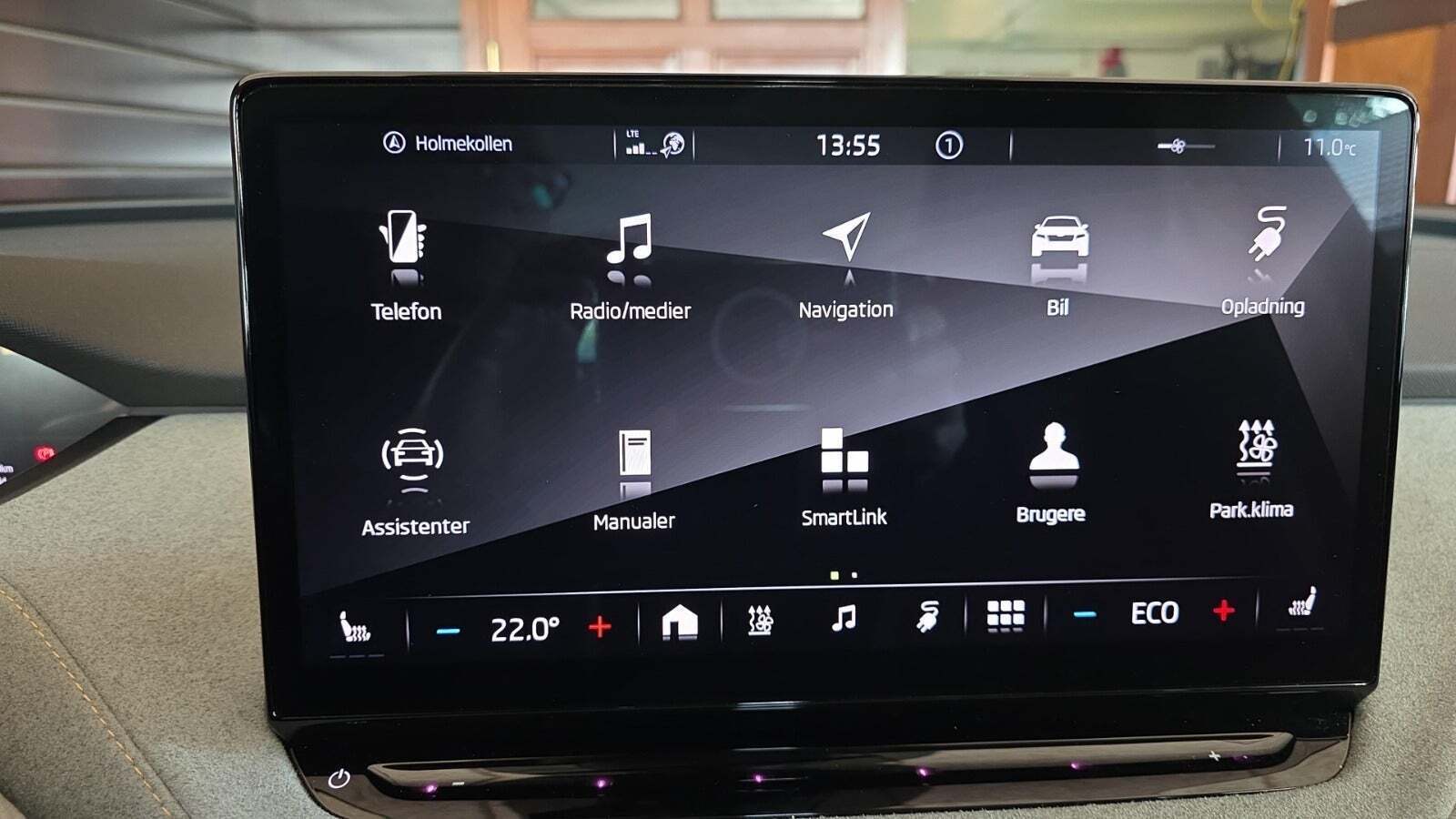 Sort Skoda Enyaq fra 2022