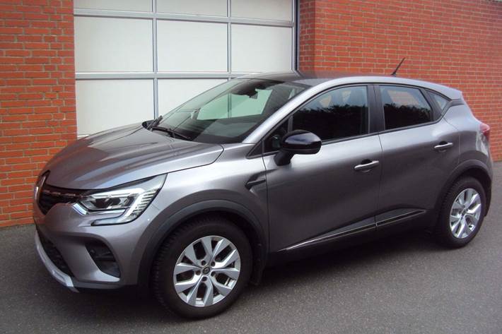 Grå Renault Captur fra 2020