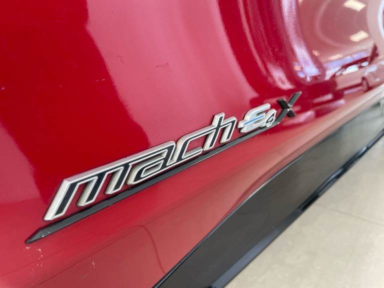 Ford Mustang Mach-E EL UR Premium AWD 351HK 5d Aut.