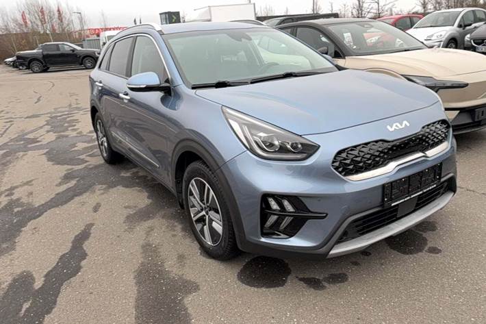 Blå Kia Niro fra 2022