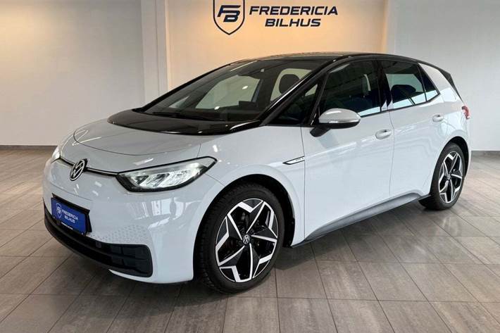 Hvid VW ID.3 fra 2021 set udefra