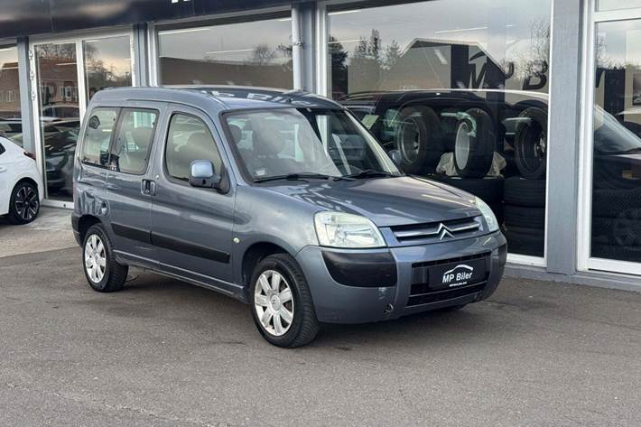 Grå Citroën Berlingo fra 2007