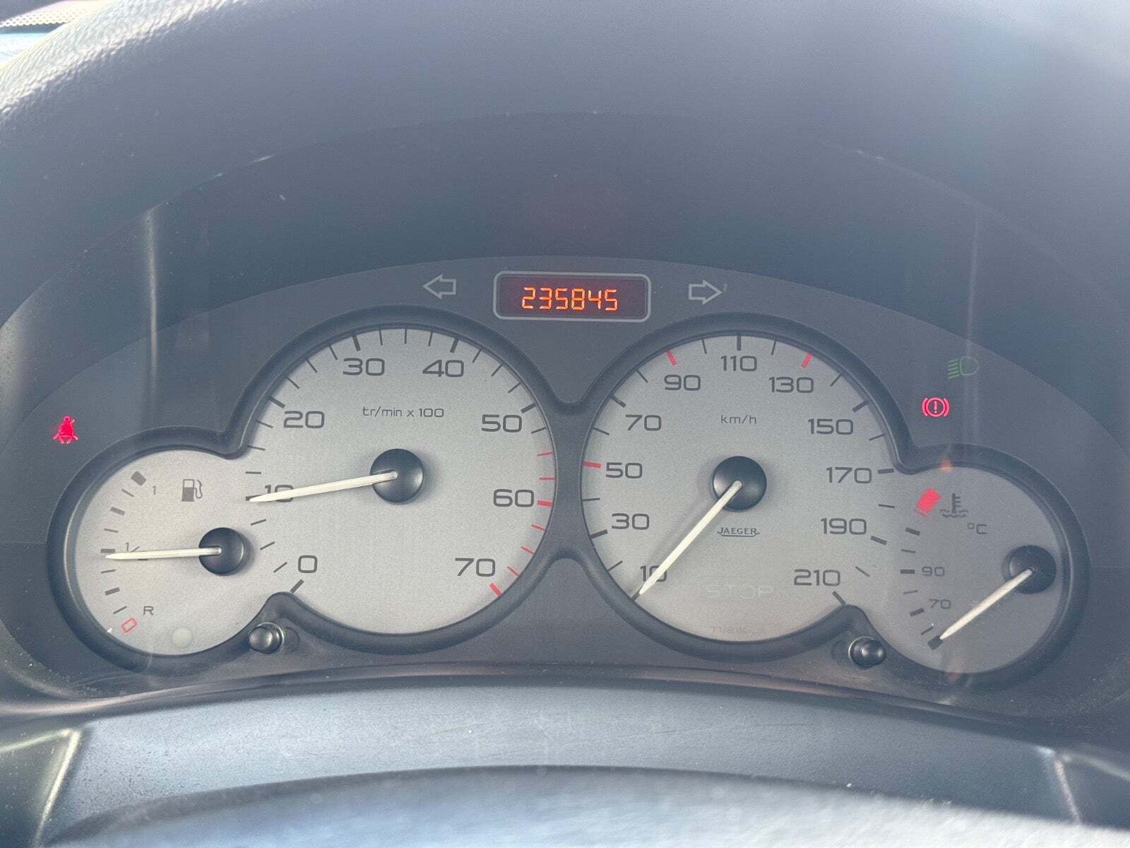 Grå Citroën Berlingo fra 2007