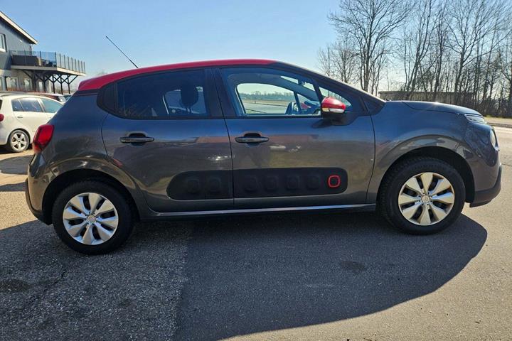 Grå Citroën C3 fra 2017