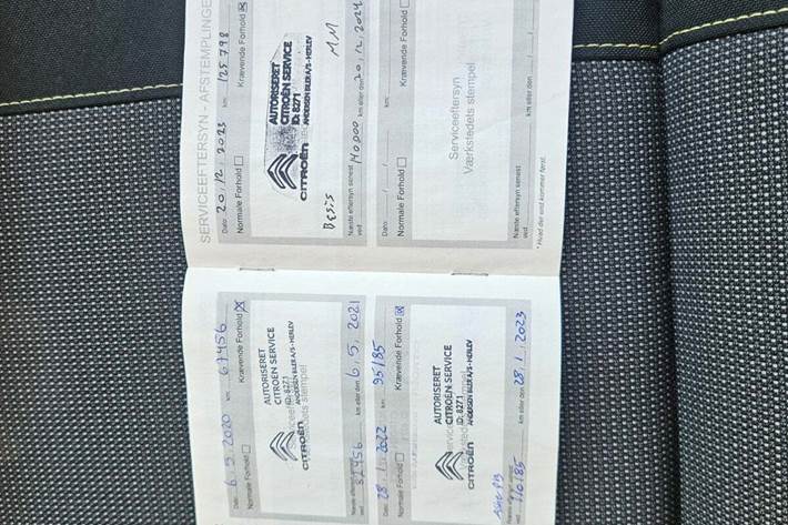 Grå Citroën C3 fra 2017