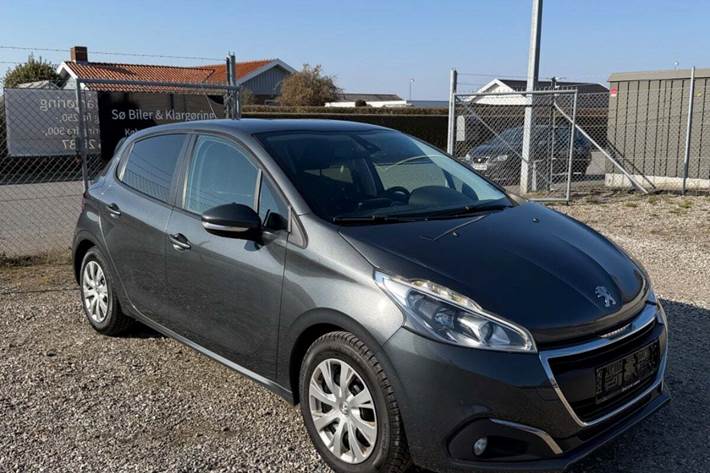 undefined Peugeot 208 fra 2017