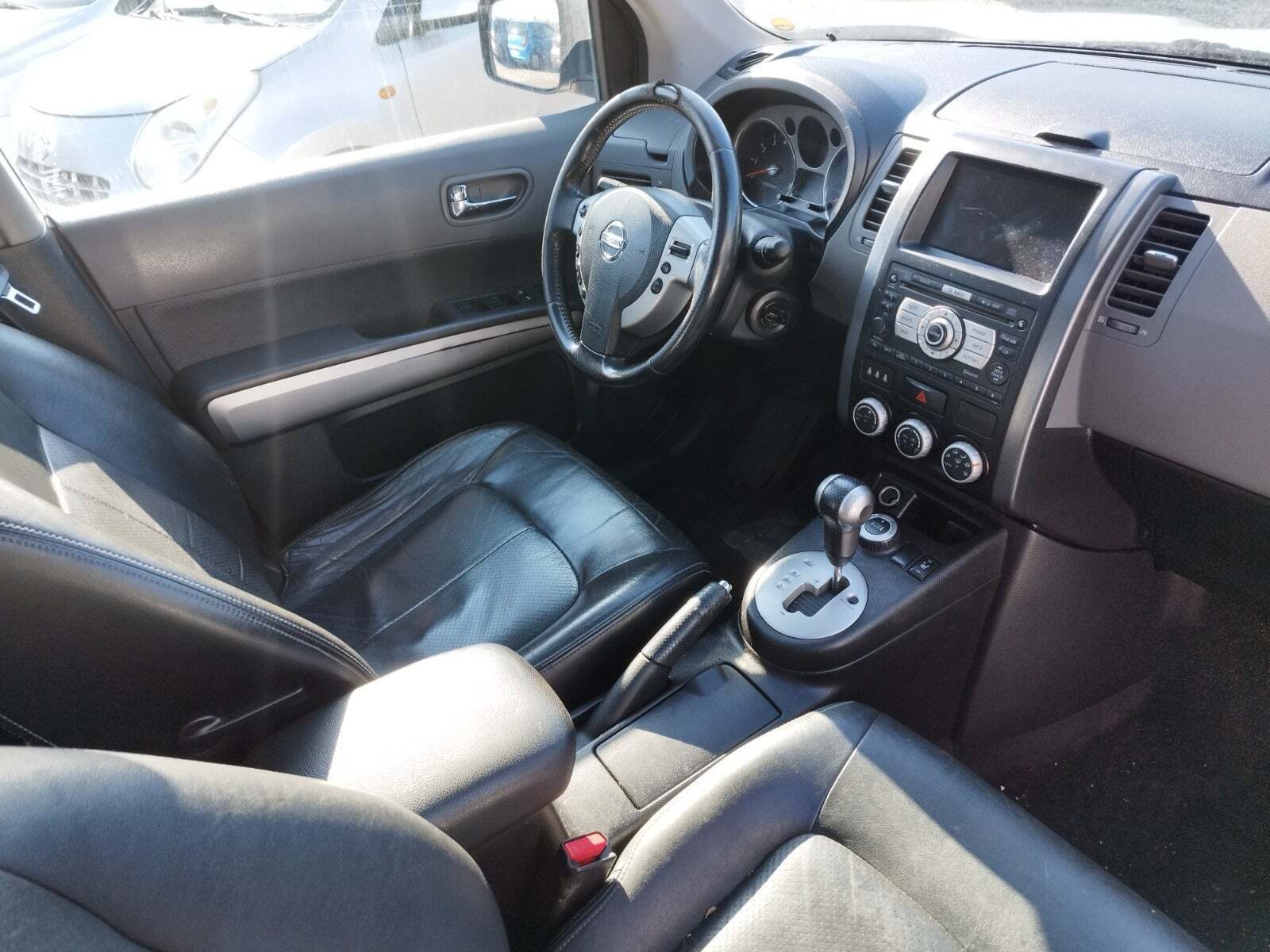 Nissan X-Trail 2,5 SE CVT 4x4 Van