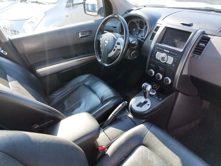 Nissan X-Trail 2,5 SE CVT 4x4 Van