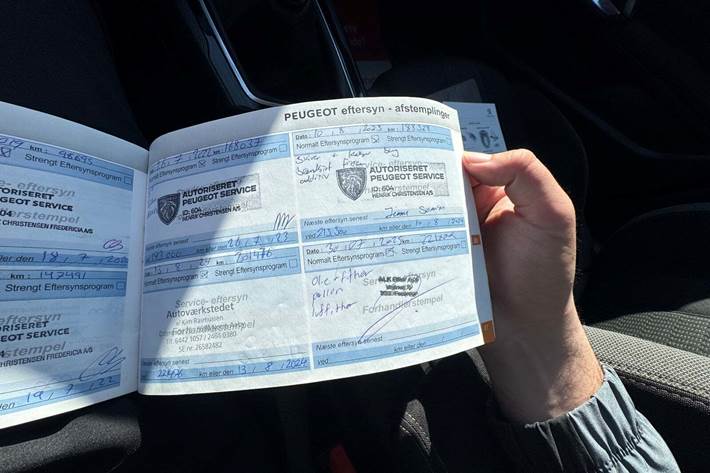 undefined Peugeot 308 fra 2015