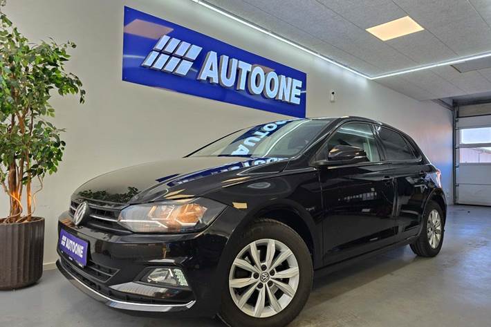 Sort VW Polo fra 2018 set udefra