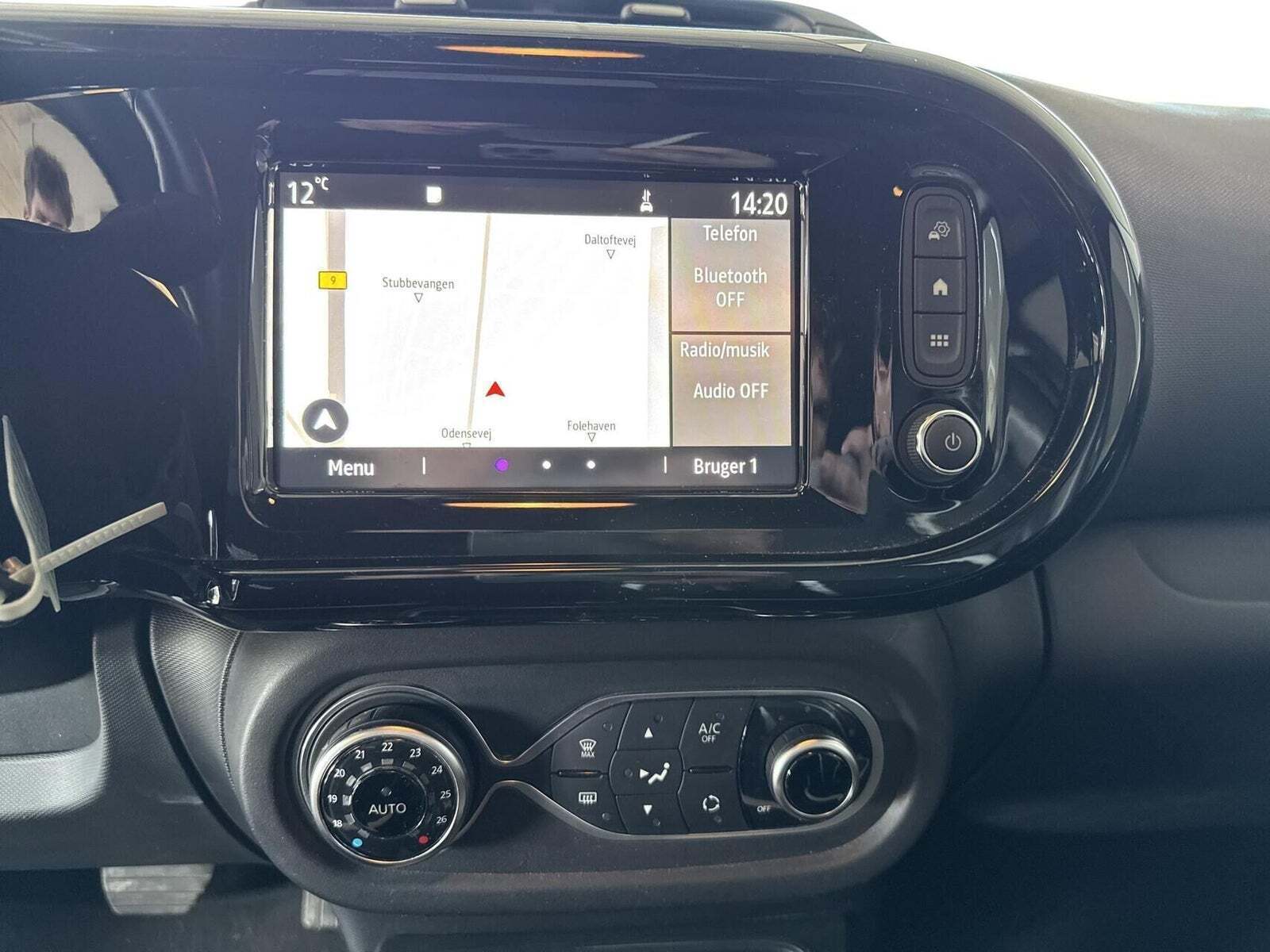 Sort Renault Twingo fra 2023