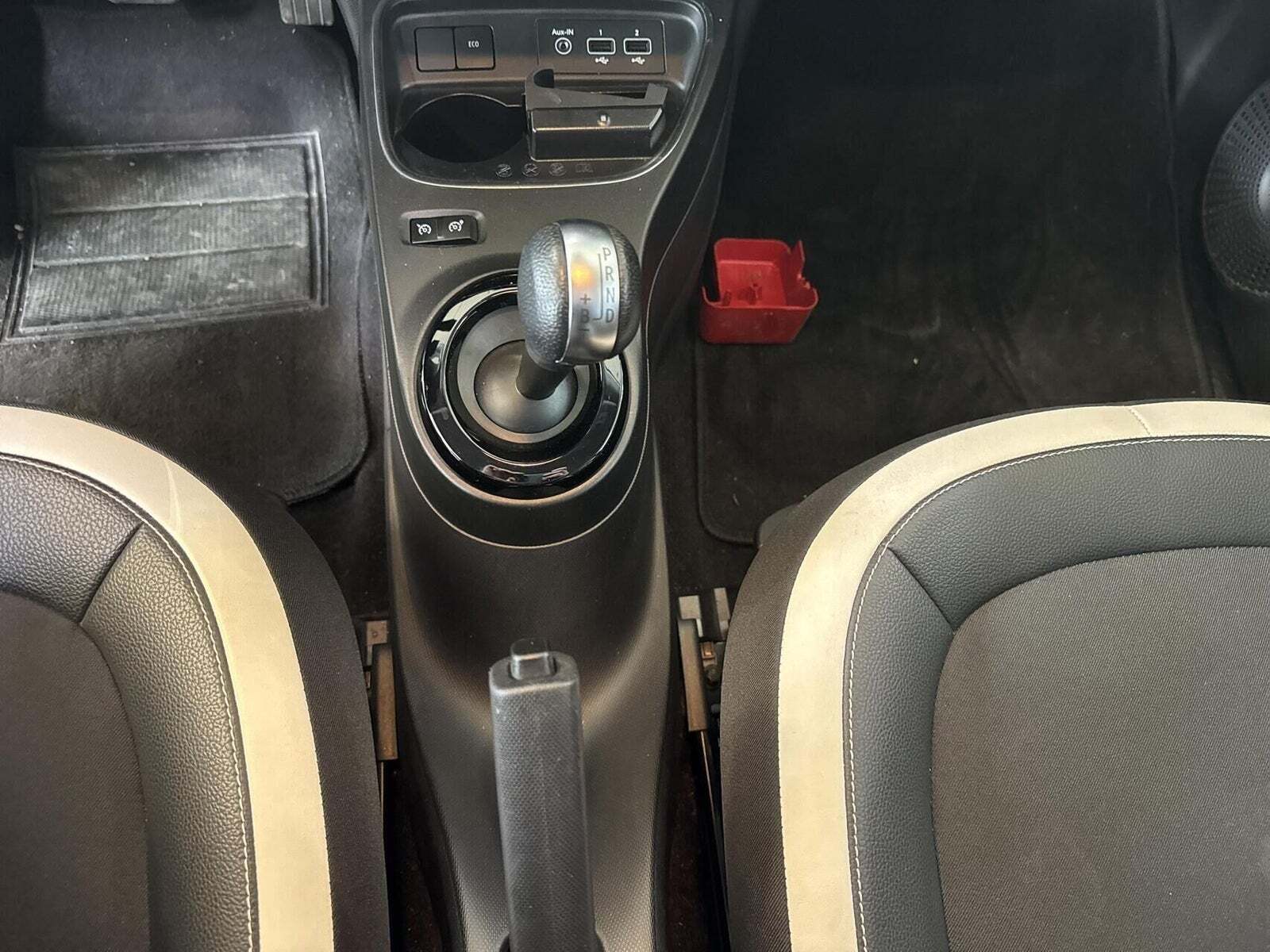 Sort Renault Twingo fra 2023