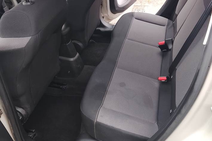 Grå Citroën C3 fra 2018