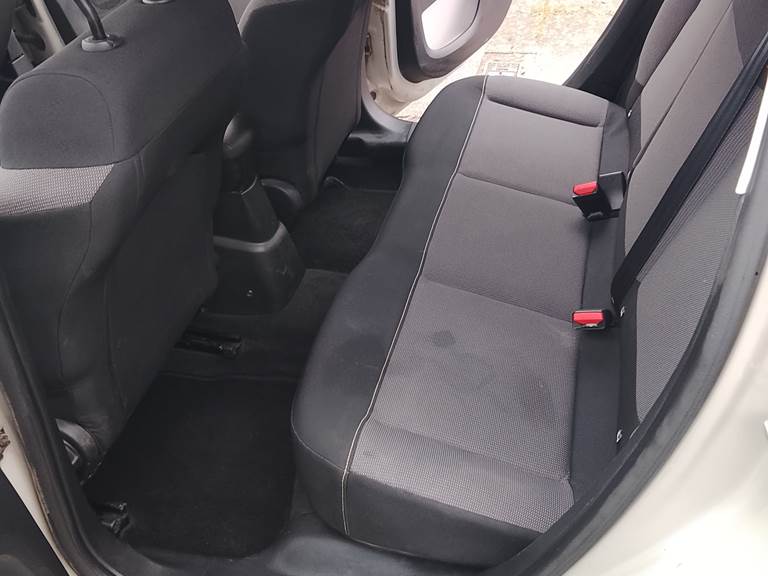 Citroën C3 1,2 PureTech 110 hk 4-dørs m. bagklap EAT6