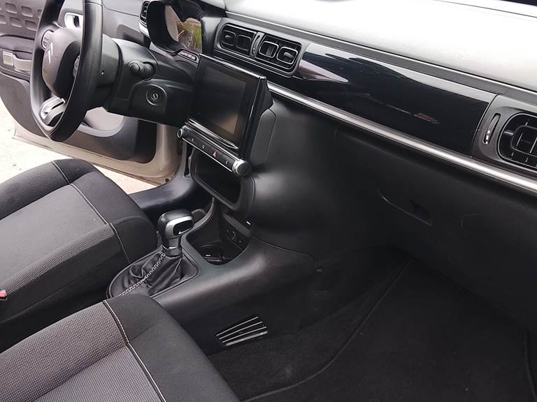 Citroën C3 1,2 PureTech 110 hk 4-dørs m. bagklap EAT6