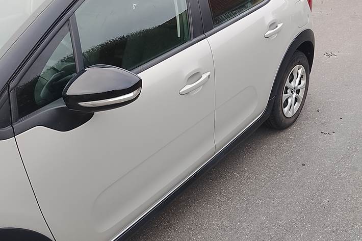 Grå Citroën C3 fra 2018