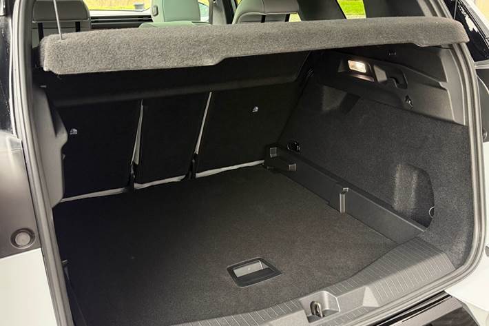 Hvid Citroën ë-C5 Aircross fra 2026