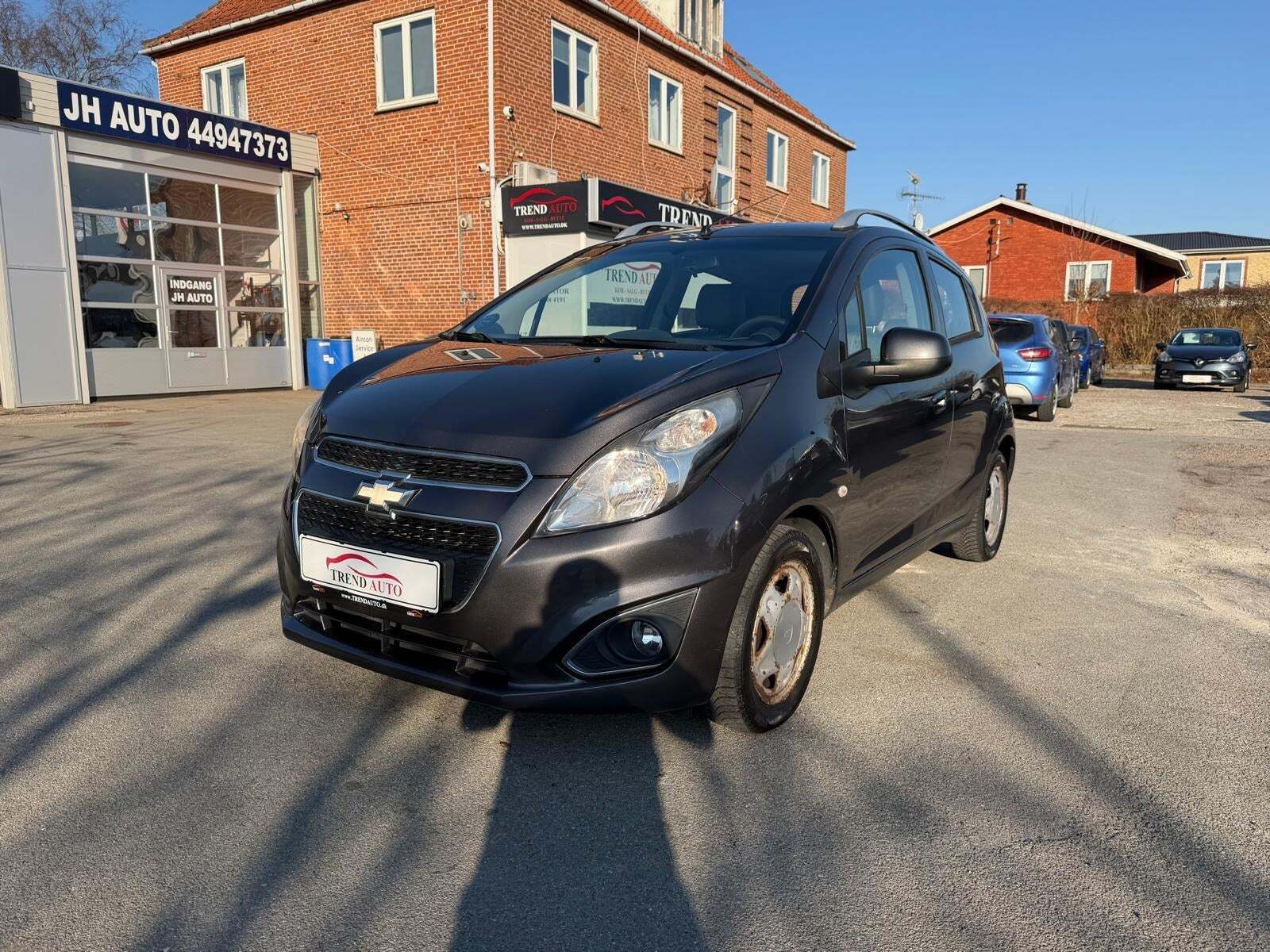 Chevrolet Spark 1,0 LT