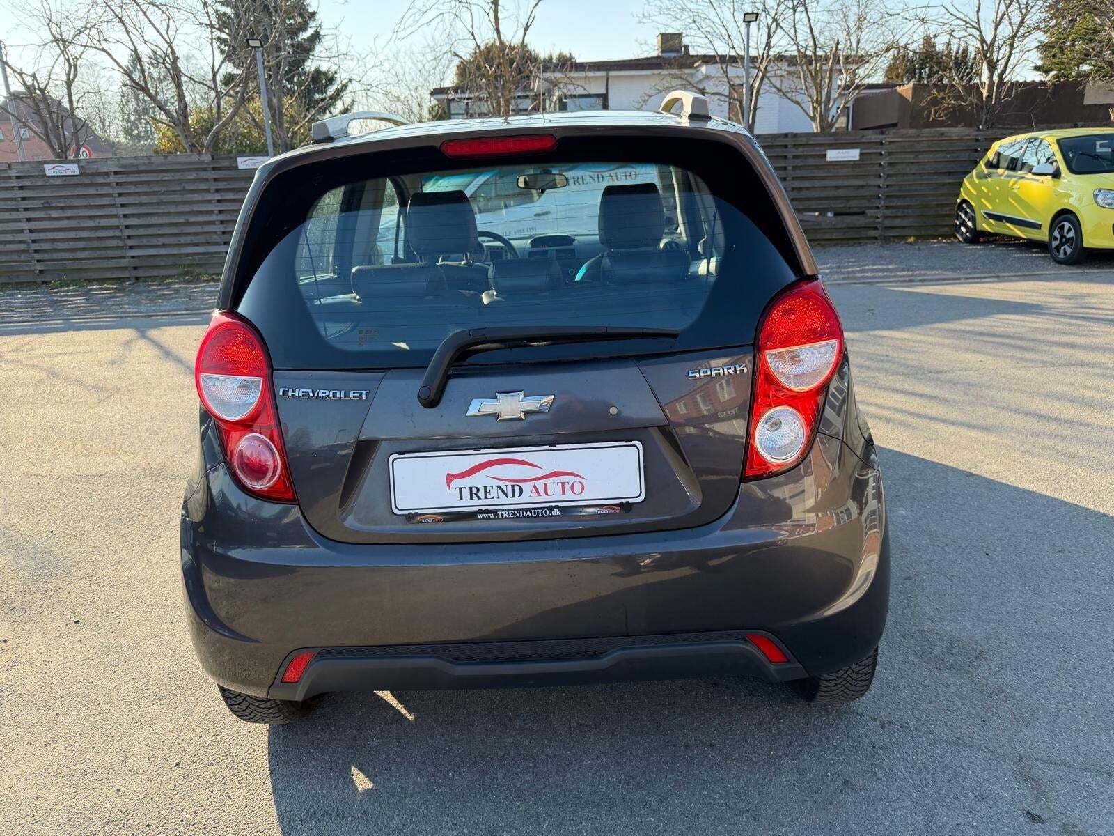 Chevrolet Spark 1,0 LT