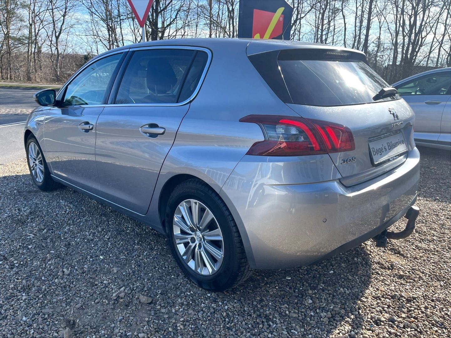 Peugeot 308 1,6 BlueHDi 120 Allure Sky