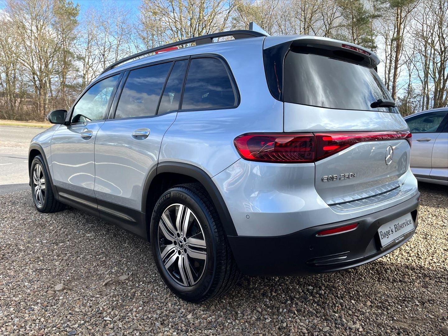 Mercedes EQB 250+ Mercedes EQB250+ Electric Art