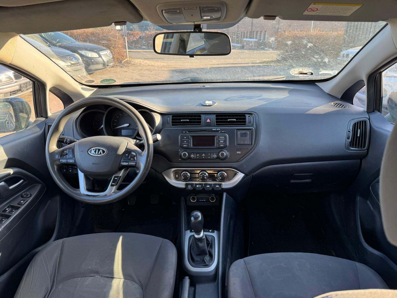 undefined Kia Rio fra 2012