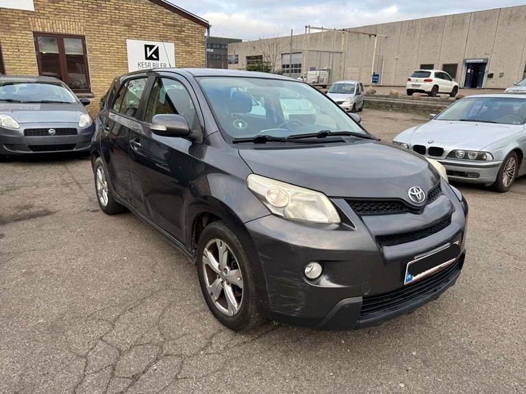 Toyota Urban Cruiser 1,3 VVT-i T1