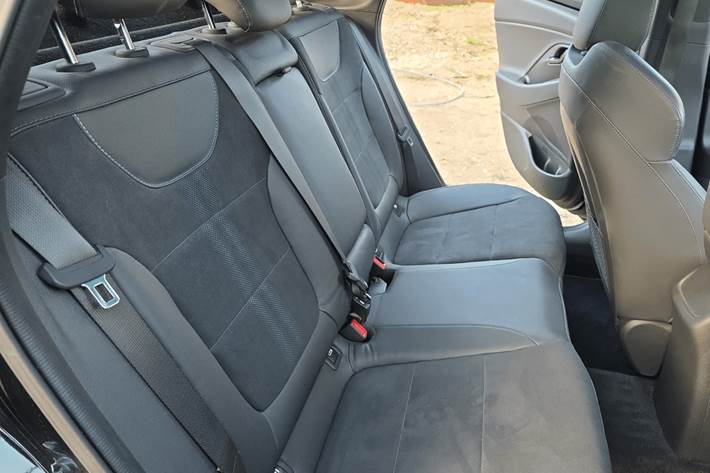 Sort Hyundai i30 fra 2022