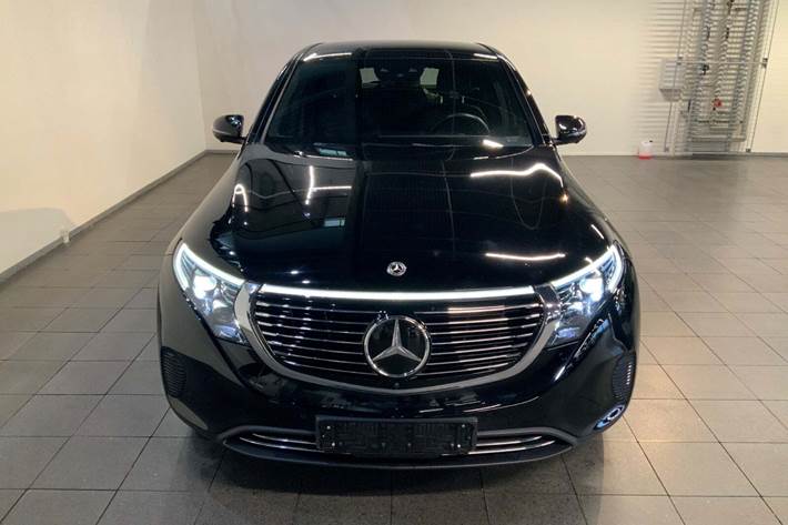Sort Mercedes EQC400 fra 2021