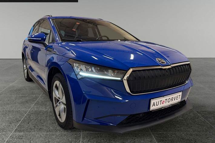 Blå Skoda Enyaq fra 2022