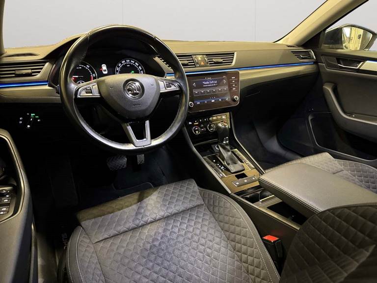 Skoda Superb 1,6 TDi 120 Style DSG