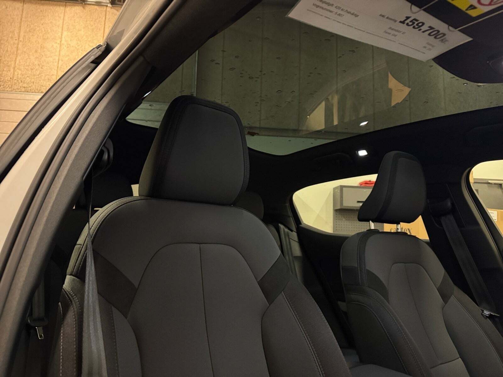 Grå Polestar 2 fra 2021