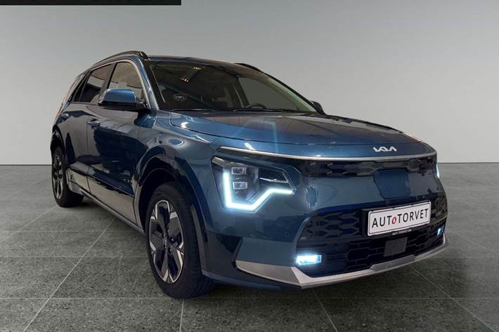 Blå Kia Niro fra 2024