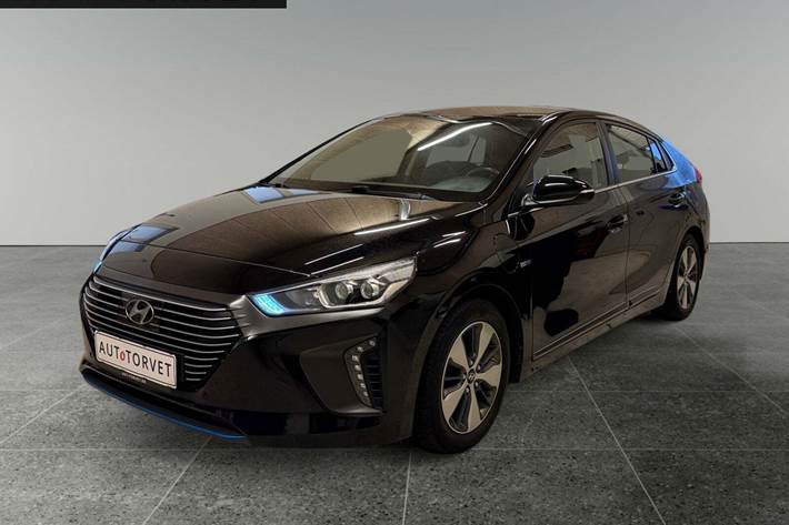 Sort Hyundai Ioniq fra 2018 set udefra