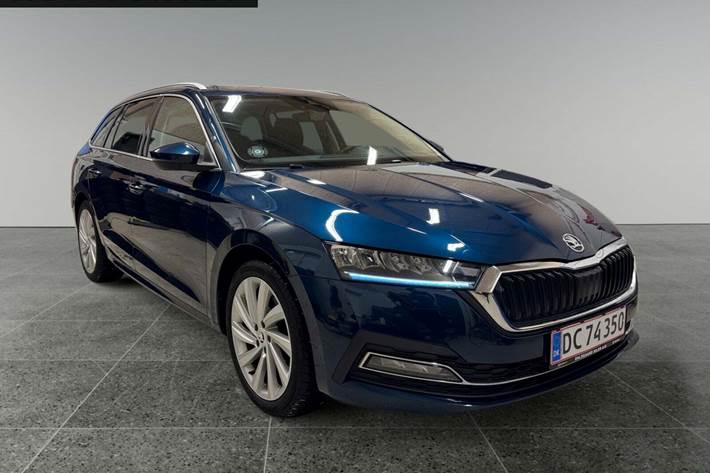 Grøn Skoda Octavia fra 2021