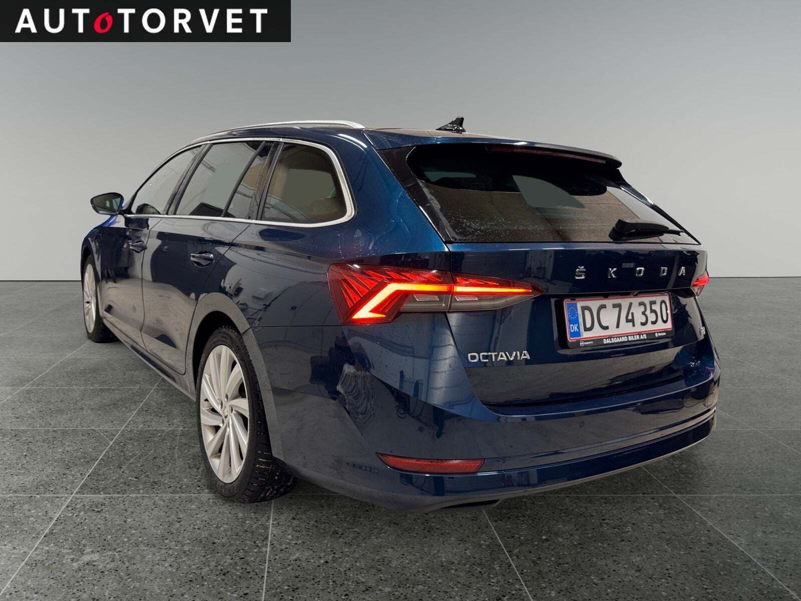 Grøn Skoda Octavia fra 2021